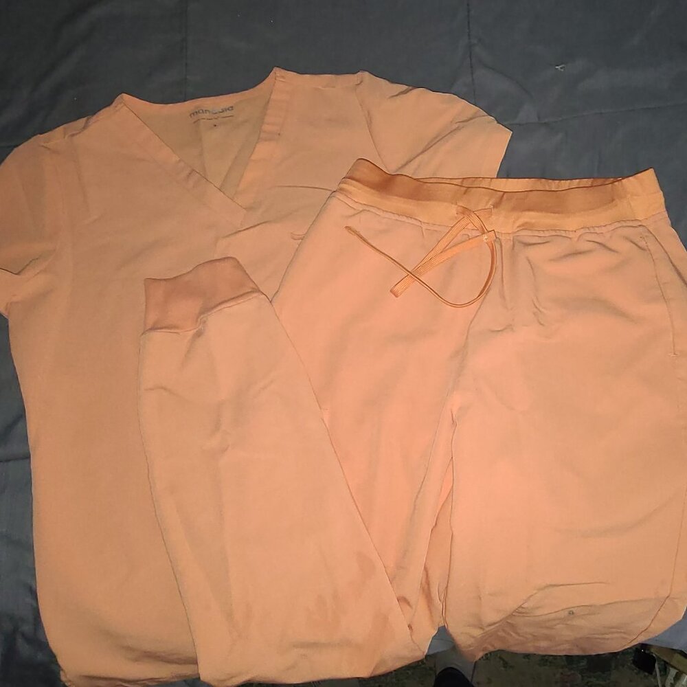 Peach mandala scrubs